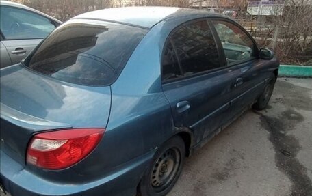 KIA Rio II, 2000 год, 160 000 рублей, 2 фотография