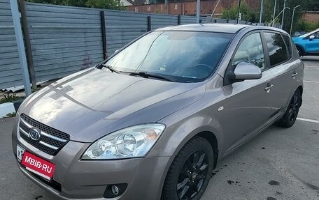 KIA cee'd I рестайлинг, 2009 год, 610 000 рублей, 2 фотография