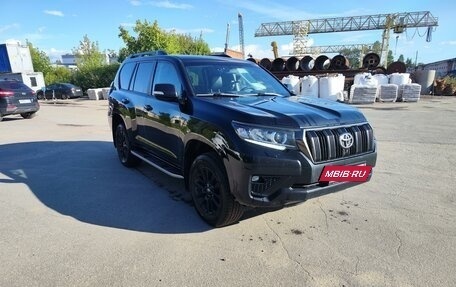 Toyota Land Cruiser Prado 150 рестайлинг 2, 2020 год, 6 500 000 рублей, 2 фотография