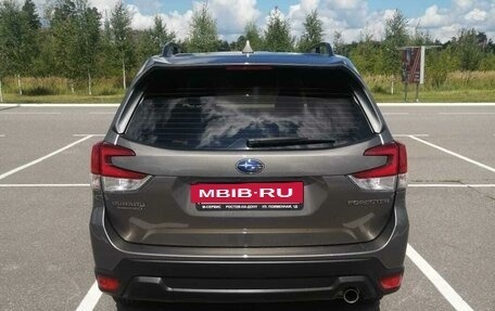 Subaru Forester, 2018 год, 3 050 000 рублей, 3 фотография