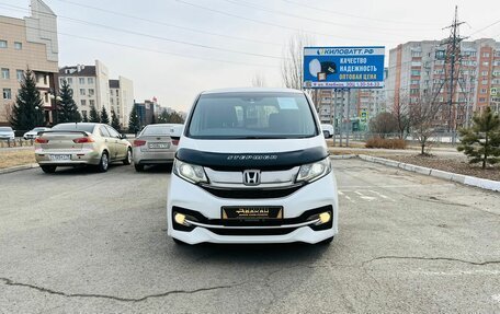 Honda Stepwgn IV, 2016 год, 2 999 009 рублей, 3 фотография