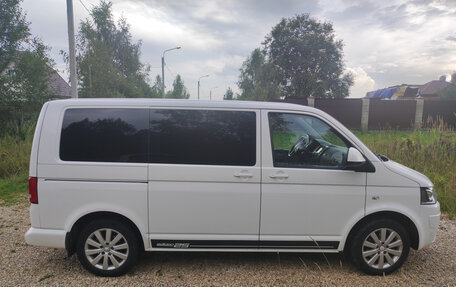 Volkswagen Caravelle T5, 2013 год, 2 300 000 рублей, 5 фотография