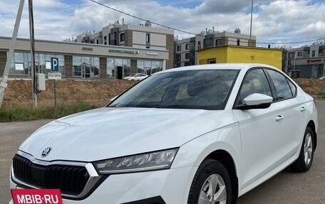 Skoda Octavia IV, 2021 год, 2 700 000 рублей, 2 фотография