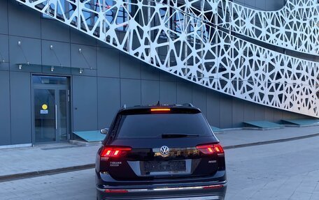 Volkswagen Tiguan II, 2019 год, 3 450 000 рублей, 4 фотография