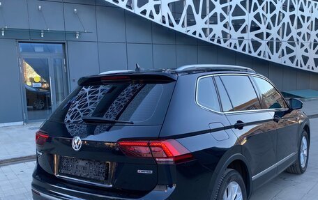 Volkswagen Tiguan II, 2019 год, 3 450 000 рублей, 6 фотография