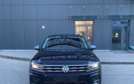 Volkswagen Tiguan II, 2019 год, 3 450 000 рублей, 9 фотография