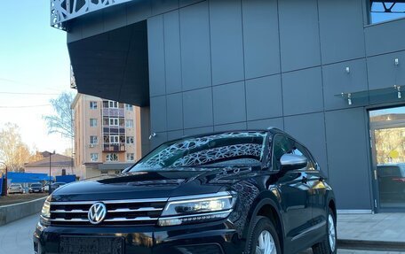 Volkswagen Tiguan II, 2019 год, 3 450 000 рублей, 11 фотография