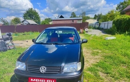 Volkswagen Polo III рестайлинг, 2001 год, 230 000 рублей, 1 фотография