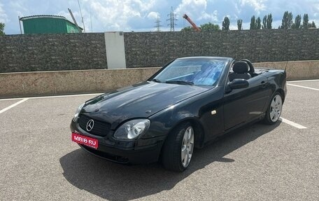 Mercedes-Benz SLK-Класс, 1998 год, 600 000 рублей, 1 фотография