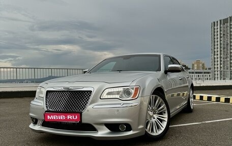 Chrysler 300C II, 2012 год, 1 500 000 рублей, 1 фотография