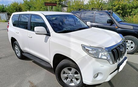 Toyota Land Cruiser Prado 150 рестайлинг 2, 2017 год, 4 200 000 рублей, 1 фотография