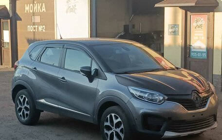 Renault Kaptur I рестайлинг, 2019 год, 1 300 000 рублей, 1 фотография