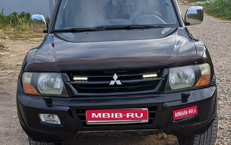 Mitsubishi Pajero III рестайлинг, 2002 год, 1 100 000 рублей, 1 фотография