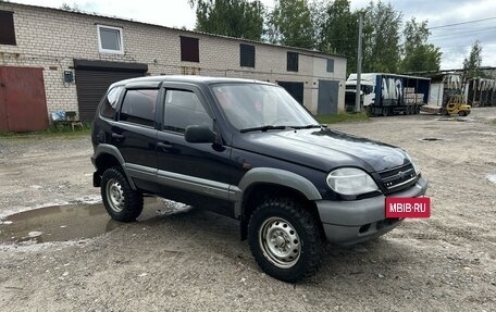 Chevrolet Niva I рестайлинг, 2004 год, 295 000 рублей, 2 фотография