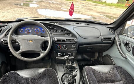 Chevrolet Niva I рестайлинг, 2004 год, 295 000 рублей, 9 фотография