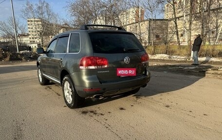 Volkswagen Touareg III, 2004 год, 640 000 рублей, 4 фотография