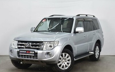 Mitsubishi Pajero IV, 2013 год, 2 099 999 рублей, 1 фотография