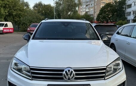 Volkswagen Touareg III, 2018 год, 4 550 000 рублей, 7 фотография