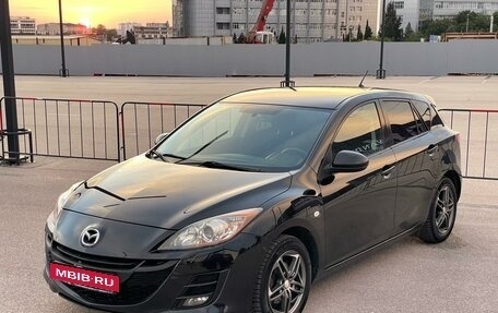 Mazda 3, 2011 год, 1 200 000 рублей, 2 фотография