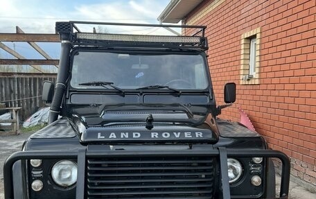 Land Rover Defender I, 2007 год, 1 920 000 рублей, 1 фотография