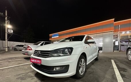 Volkswagen Polo VI (EU Market), 2015 год, 1 042 000 рублей, 1 фотография