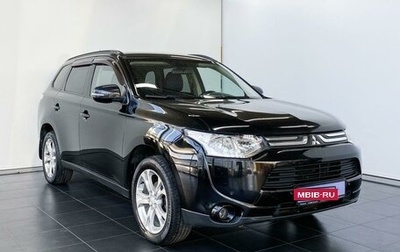 Mitsubishi Outlander III рестайлинг 3, 2013 год, 1 800 000 рублей, 1 фотография