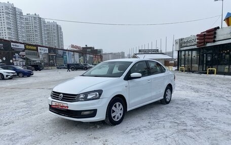 Volkswagen Polo VI (EU Market), 2017 год, 820 000 рублей, 1 фотография