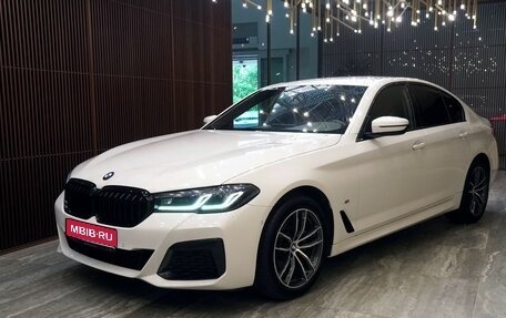 BMW 5 серия, 2020 год, 5 900 000 рублей, 1 фотография