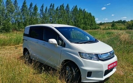 Honda Freed I, 2014 год, 1 150 000 рублей, 1 фотография