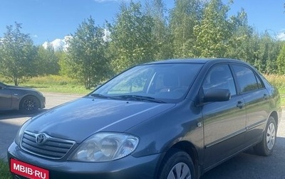 Toyota Corolla, 2004 год, 450 000 рублей, 1 фотография