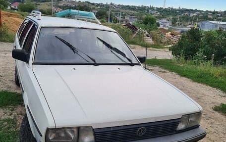 Volkswagen Passat B2, 1982 год, 99 000 рублей, 1 фотография