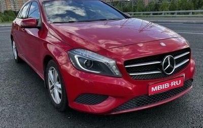 Mercedes-Benz A-Класс, 2013 год, 1 400 000 рублей, 1 фотография