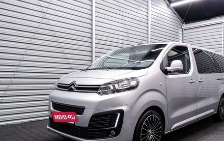 Citroen SpaceTourer I, 2019 год, 3 050 000 рублей, 2 фотография