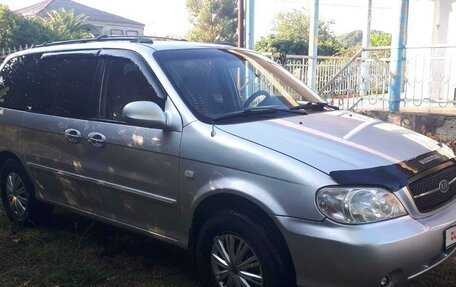 KIA Carnival III, 2004 год, 700 000 рублей, 1 фотография