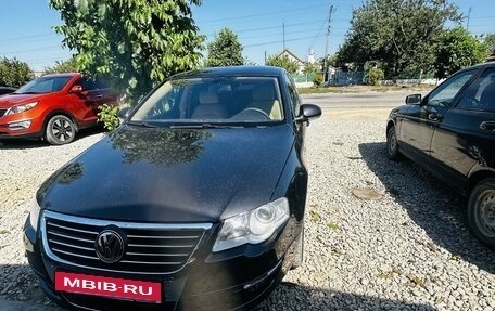 Volkswagen Passat B6, 2005 год, 745 000 рублей, 1 фотография