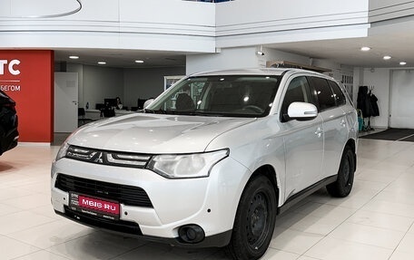 Mitsubishi Outlander III рестайлинг 3, 2013 год, 1 350 000 рублей, 1 фотография