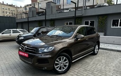 Volkswagen Touareg III, 2011 год, 2 050 000 рублей, 1 фотография