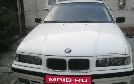 BMW 3 серия, 1992 год, 250 000 рублей, 1 фотография