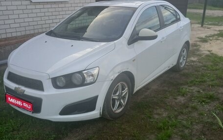 Chevrolet Aveo III, 2014 год, 699 000 рублей, 1 фотография