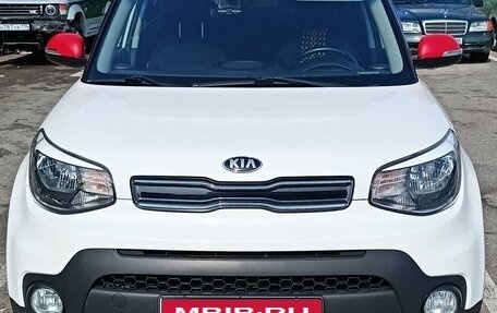 KIA Soul II рестайлинг, 2018 год, 1 890 000 рублей, 1 фотография