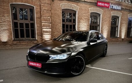 BMW 7 серия, 2015 год, 3 650 000 рублей, 1 фотография