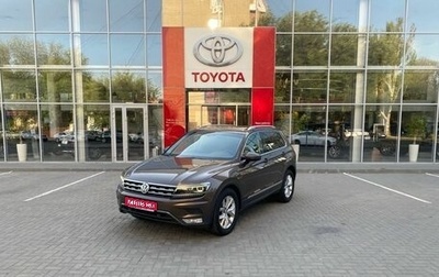 Volkswagen Tiguan II, 2017 год, 2 850 000 рублей, 1 фотография