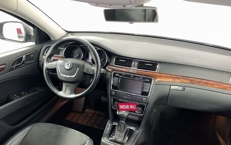 Skoda Superb III рестайлинг, 2012 год, 1 099 000 рублей, 11 фотография