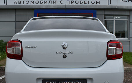 Renault Logan II, 2018 год, 1 030 000 рублей, 7 фотография