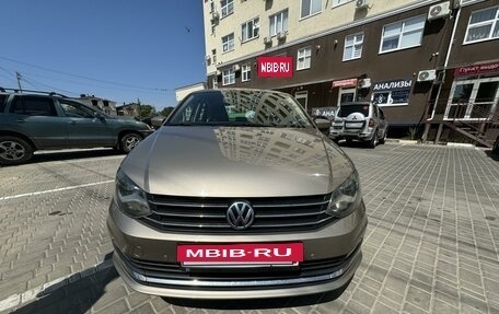 Volkswagen Polo VI (EU Market), 2015 год, 1 325 000 рублей, 2 фотография