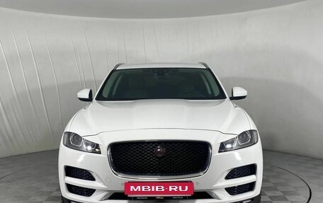 Jaguar F-Pace, 2019 год, 3 000 000 рублей, 2 фотография