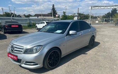 Mercedes-Benz C-Класс, 2011 год, 1 630 000 рублей, 1 фотография