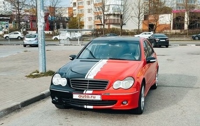 Mercedes-Benz C-Класс, 2004 год, 450 000 рублей, 1 фотография