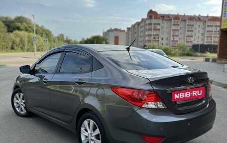 Hyundai Solaris II рестайлинг, 2012 год, 870 000 рублей, 6 фотография