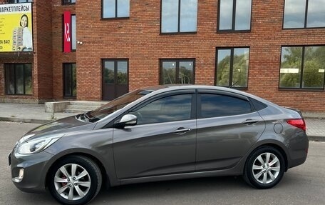 Hyundai Solaris II рестайлинг, 2012 год, 870 000 рублей, 3 фотография